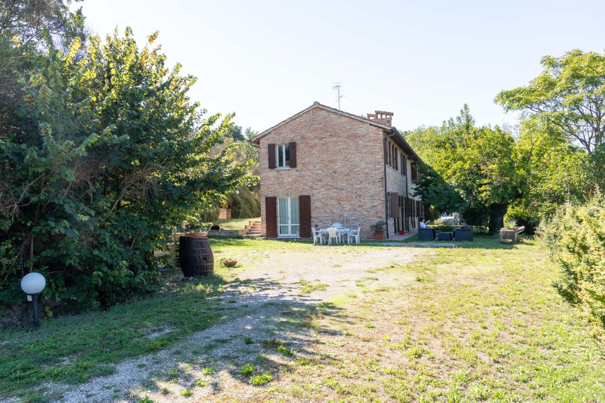 Ca' Maggetti Villa Урбино Екстериор снимка